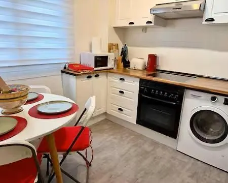 Daire Alas Avilés